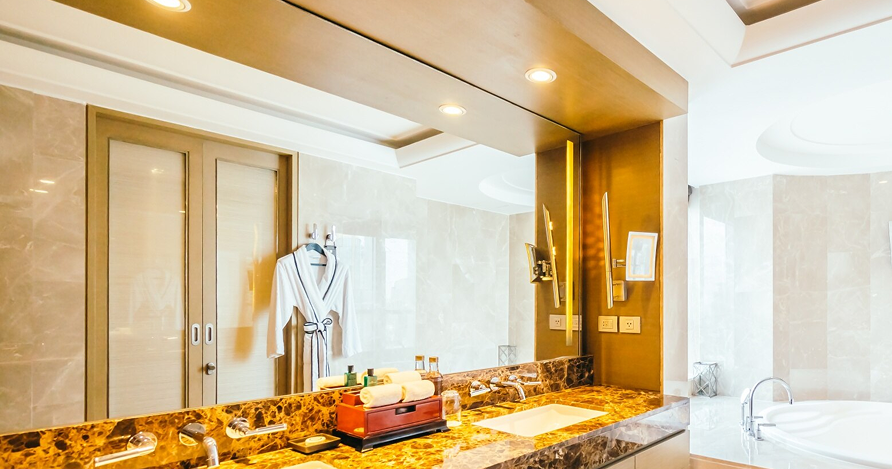 Modern Bathroom